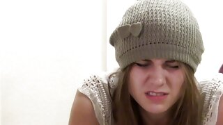 Ekstremno zgodna i seksi Rebecca Bardoux uzima snažan kurac u svoju macu